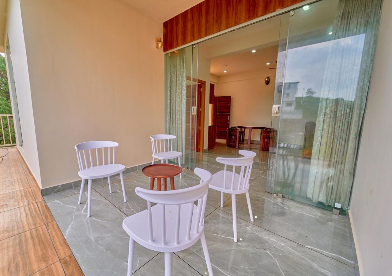 Glen Castle Vagamon Pool Resort By Voye Homes Exteriér fotografie