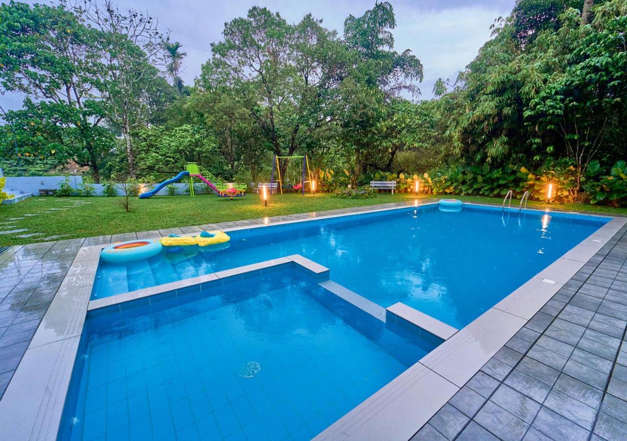 Glen Castle Vagamon Pool Resort By Voye Homes Exteriér fotografie