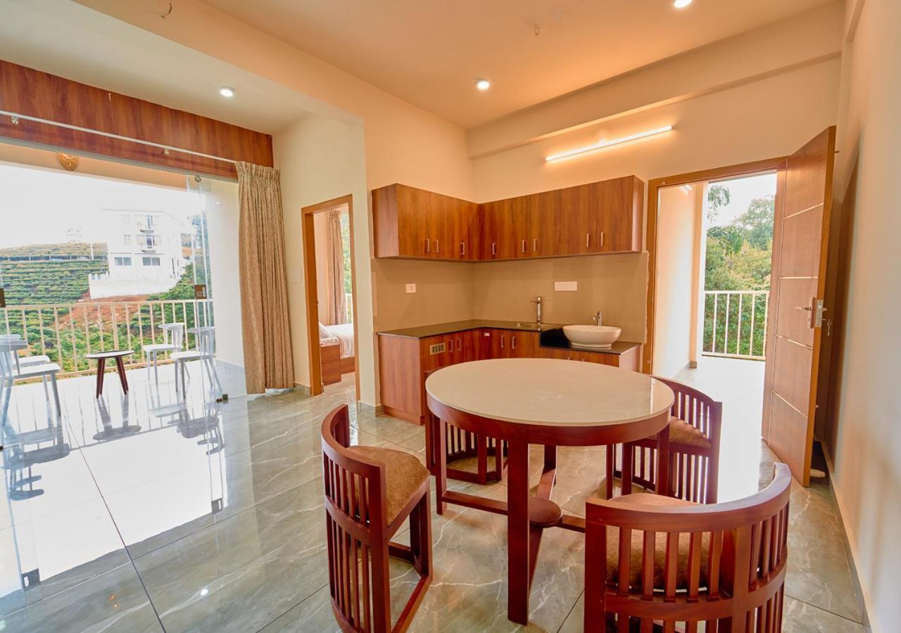 Glen Castle Vagamon Pool Resort By Voye Homes Exteriér fotografie