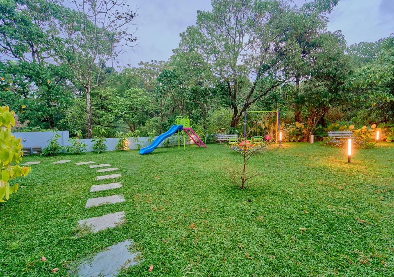 Glen Castle Vagamon Pool Resort By Voye Homes Exteriér fotografie