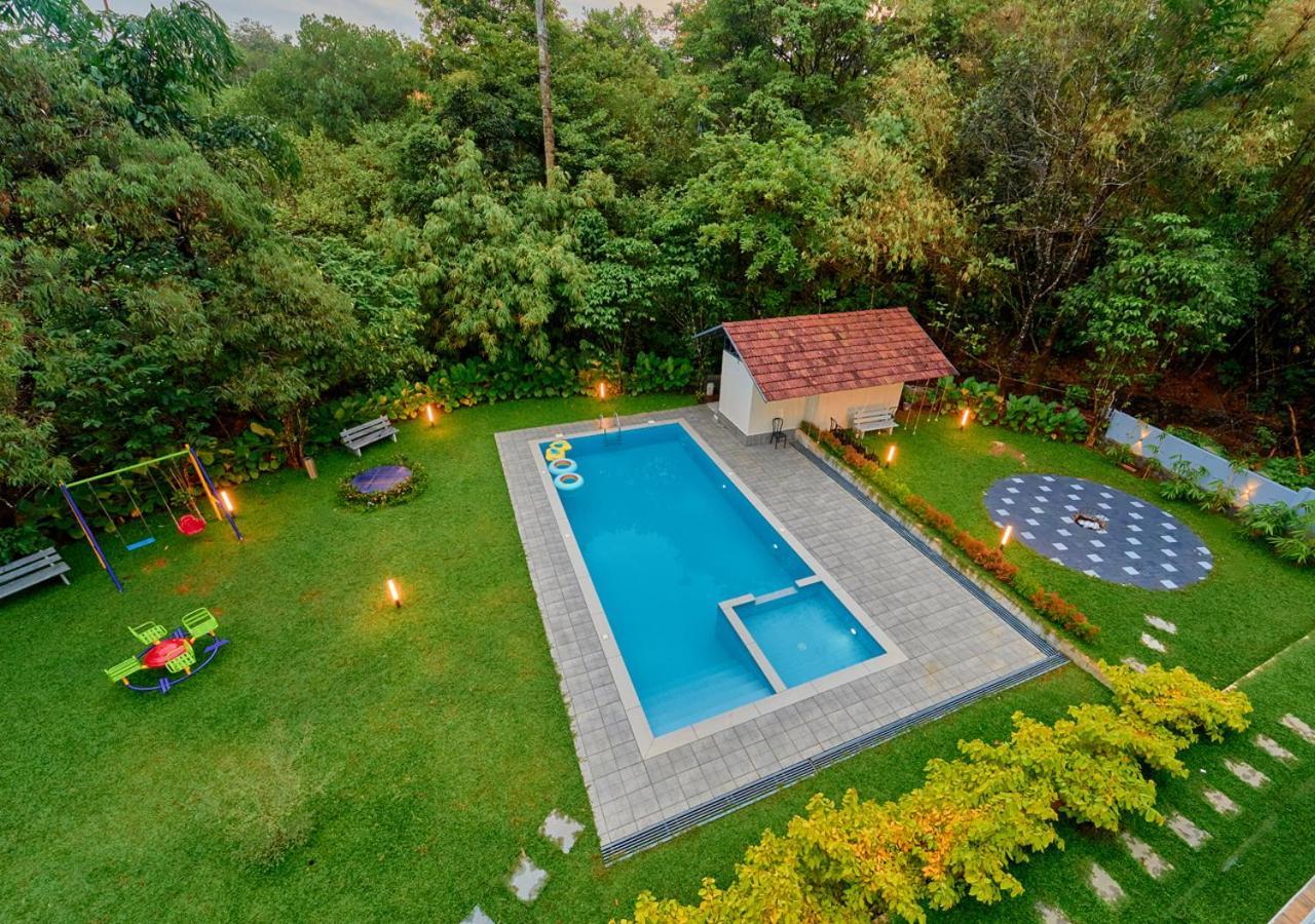 Glen Castle Vagamon Pool Resort By Voye Homes Exteriér fotografie