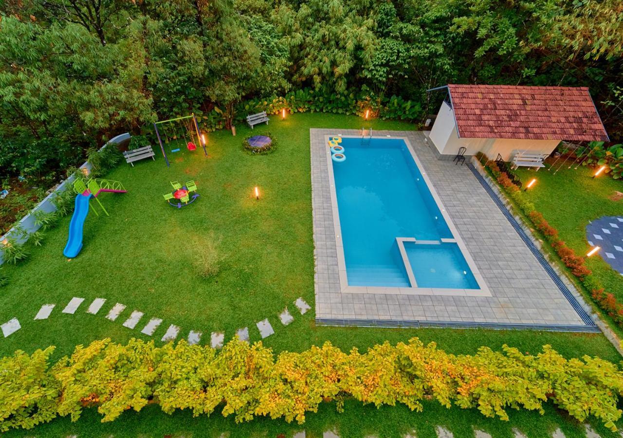 Glen Castle Vagamon Pool Resort By Voye Homes Exteriér fotografie