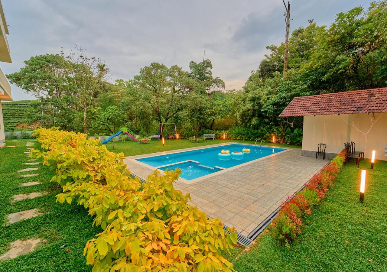 Glen Castle Vagamon Pool Resort By Voye Homes Exteriér fotografie